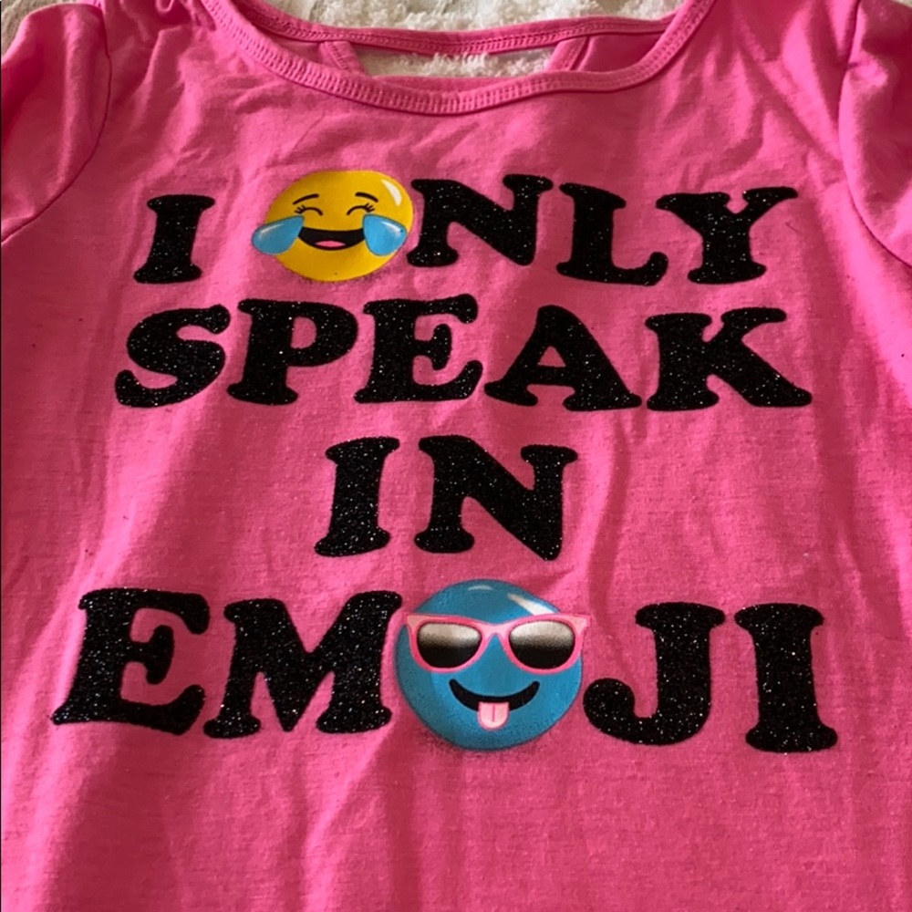 Girls long sleeve emoji tee
